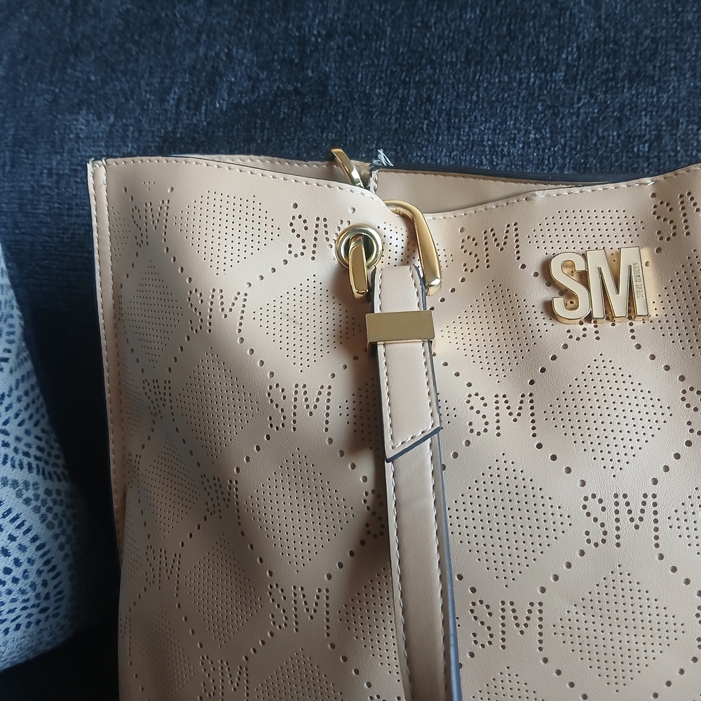 Steve Madden Beige Tote Bag - Picture 12 of 16